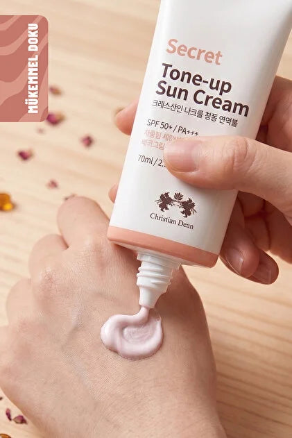 Secret Tone-Up Sun Cream SPF50+ – Brightening Sunscreen