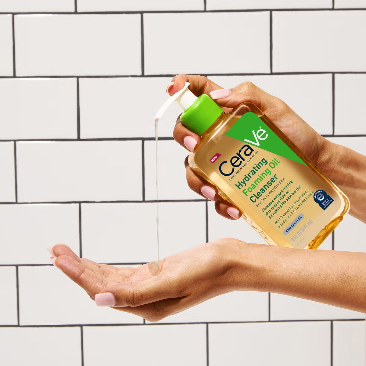 CeraVe Hydrating Foaming Oil Cleanser – Hydrating Face & Body Cleanser